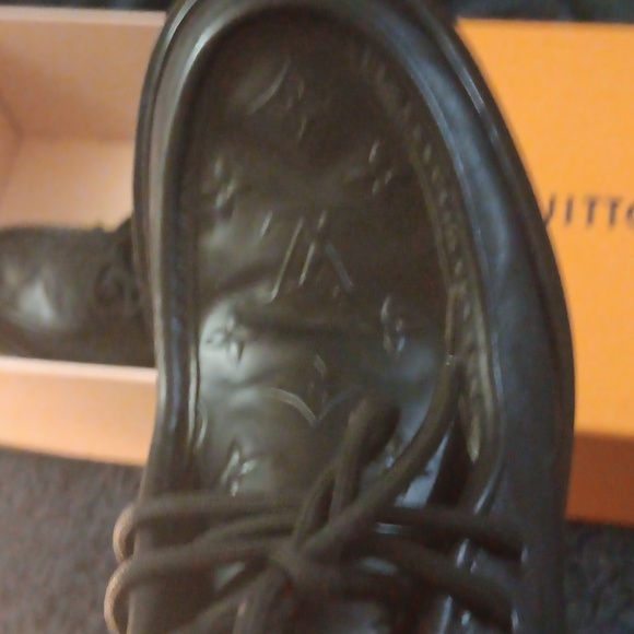 Louis Vuitton boots/ shoes - Picture 4 of 5